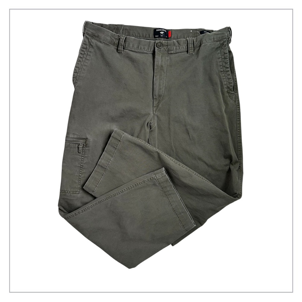DOCKERS NWOT! Men’s Go-To Cargo Pants Straight Fit Welt Pocket Gray W38 L30